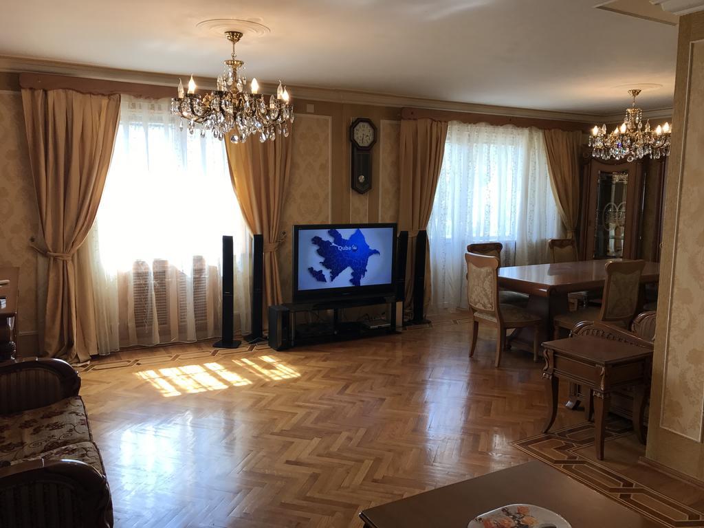 Gold Wall Apartment Baku Bagian luar foto