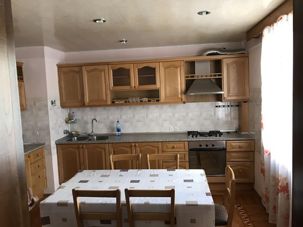 Gold Wall Apartment Baku Bagian luar foto