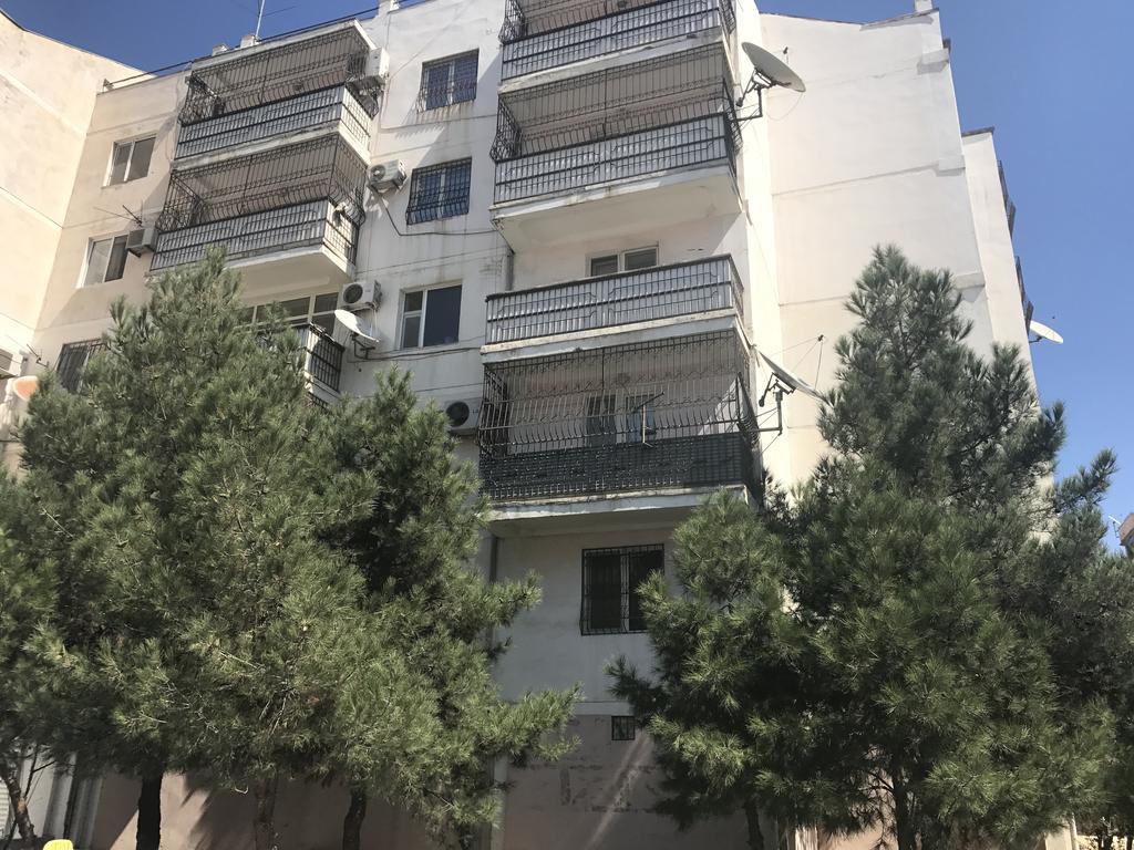 Gold Wall Apartment Baku Bagian luar foto