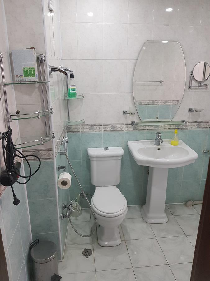 Gold Wall Apartment Baku Bagian luar foto